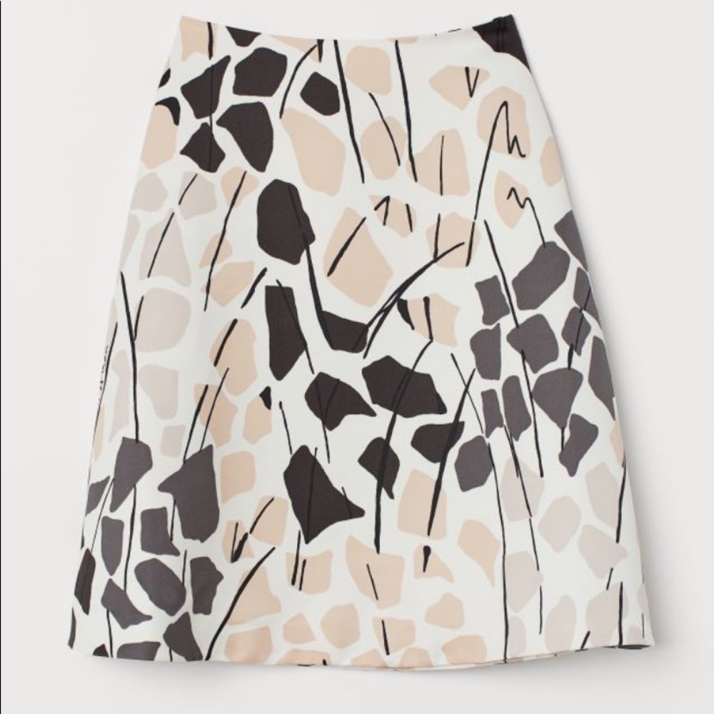 Richard Allen London H&M Skirt